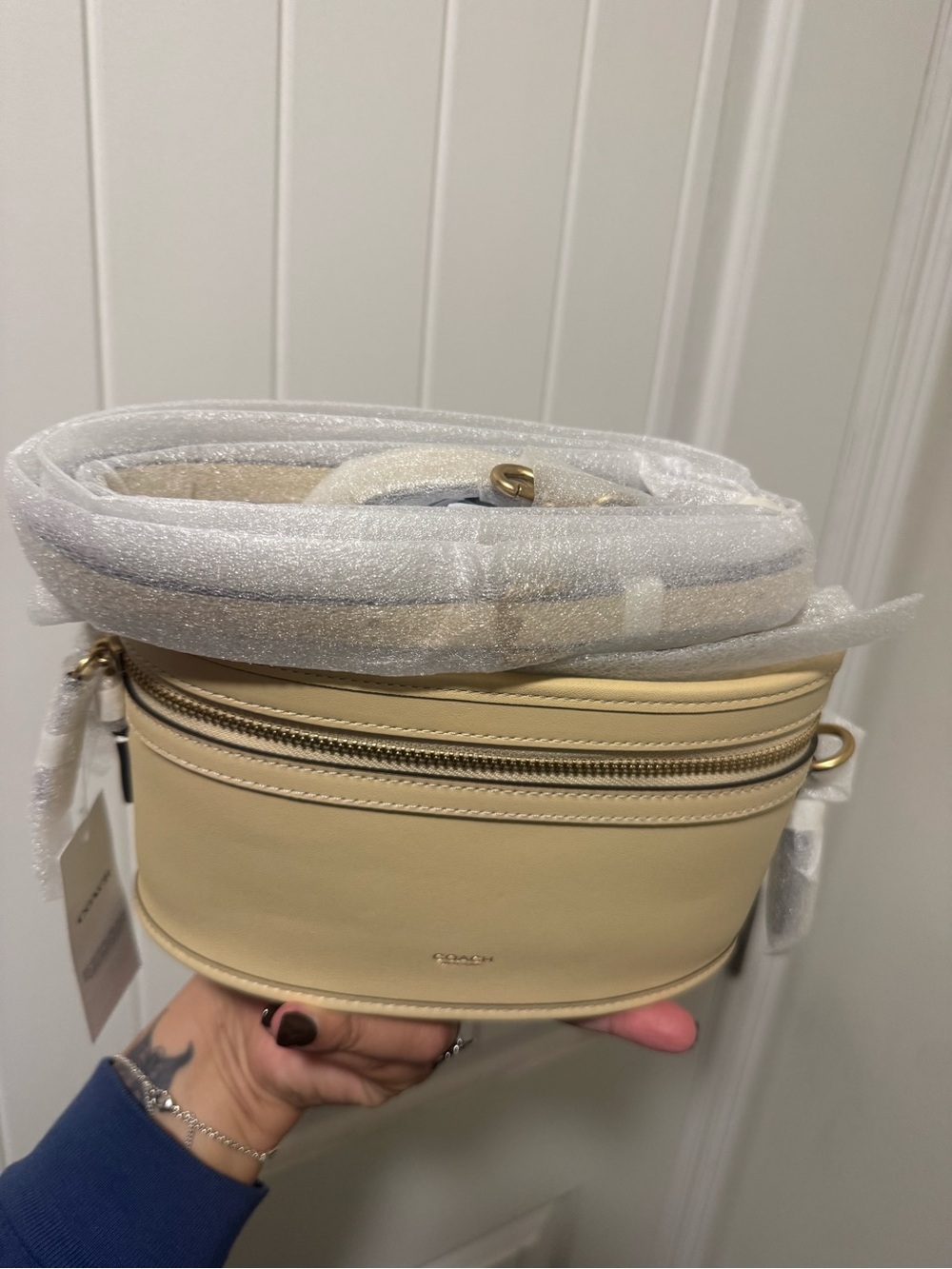 COACH Trail Crossbody Bag Moonlight - Picture 3 of 3